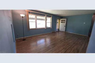 3704 Marlamont Way, Weirton, WV 26062 - Photo 5