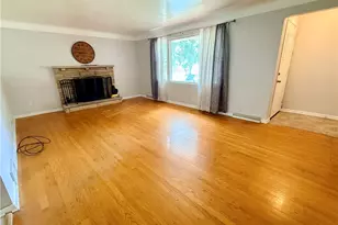 6230 Foxridge Dr, Boardman, OH 44512 - Photo 5