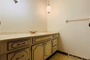 3066 Lake Center St NW, Uniontown, OH 44685 - Photo 35