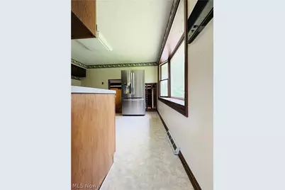 3066 Lake Center Street NW, Uniontown, OH 44685 - Photo 15