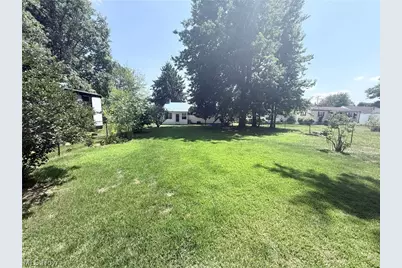 2110 Rockland Ave, Belpre, OH 45714 - Photo 29