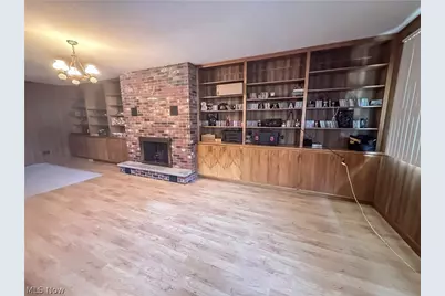 2110 Rockland Ave, Belpre, OH 45714 - Photo 5