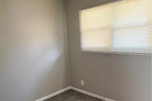 1091 Stanwood Ave, Akron, OH 44314 - Photo 9