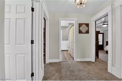 132 28th Street NW, Barberton, OH 44203 - Photo 23