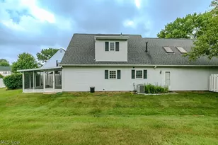 9834 Highgate Ct, Concord Twp, OH 44060 - Photo 5