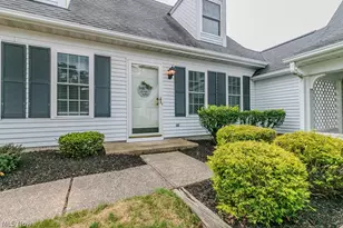 9834 Highgate Ct, Concord Twp, OH 44060 - Photo 3