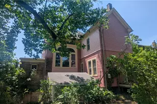 204 Broadway Ave, Youngstown, OH 44504 - Photo 5