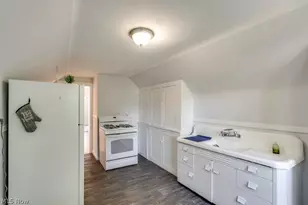 15711 Grovewood Ave, Loveland, OH 44110 - Photo 19