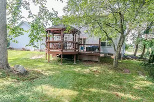 104 Charter Dr, Northfield Center, OH 44067 - Photo 7
