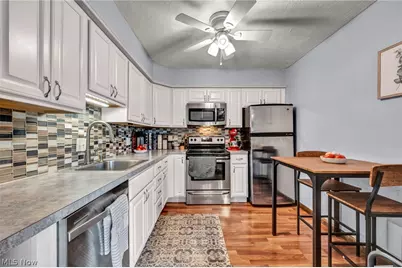 15555 Hilliard Road #504, Oakwood, OH 44107 - Photo 5