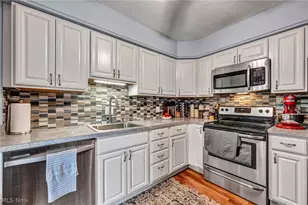 15555 Hilliard Rd, Oakwood, OH 44107 - Photo 27