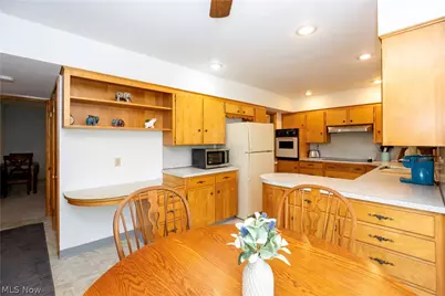 530 E Paradise Street, Orrville, OH 44667 - Photo 9