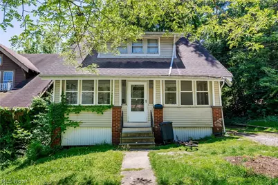 628 Lakemont Avenue, Akron, OH 44314 - Photo 1
