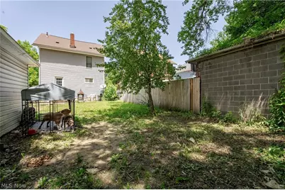 190 E Archwood Avenue, Akron, OH 44301 - Photo 25