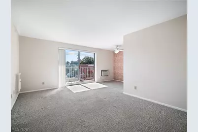 1480 Warren Road #302, Oakwood, OH 44107 - Photo 9
