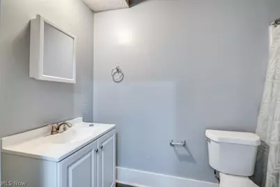 327 Schrock Place SW, Massillon, OH 44647 - Photo 15