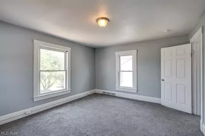 327 Schrock Place SW, Massillon, OH 44647 - Photo 21