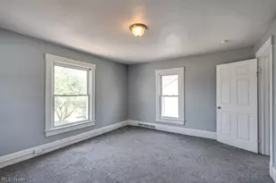 327 Schrock Pl SW, Massillon, OH 44647 - Photo 21