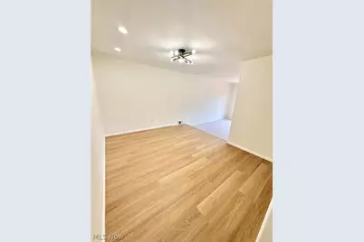 2536 Chestnut Street, Steubenville, OH 43952 - Photo 7