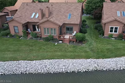 51 N Harbors End Drive, Port Clinton, OH 43452 - Photo 1