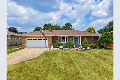 855 Nemet Drive, Green Hills, OH 44131 - Photo 1