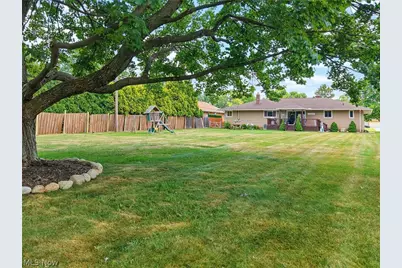 855 Nemet Drive, Green Hills, OH 44131 - Photo 33