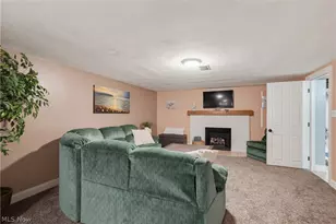 855 Nemet Dr, Green Hills, OH 44131 - Photo 25