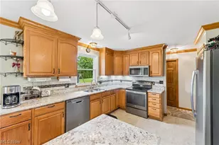 1559 Congressional Ave, Brunswick, OH 44212 - Photo 11