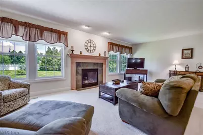 128 Stacey Court, Madison, OH 44057 - Photo 9