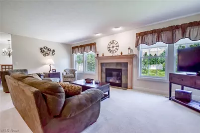 128 Stacey Court, Madison, OH 44057 - Photo 7