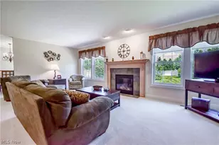 128 Stacey Ct, Madison, OH 44057 - Photo 7
