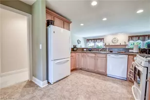 128 Stacey Ct, Madison, OH 44057 - Photo 5