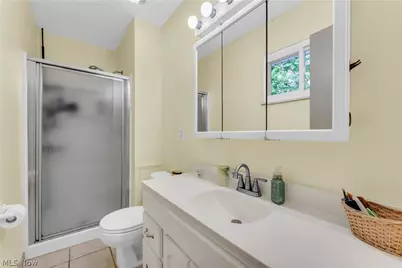 8276 Marianna Boulevard, Grandview Heights, OH 44147 - Photo 21