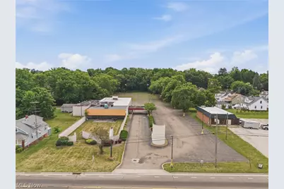 4210 12th Street NW, Canton, OH 44708 - Photo 1