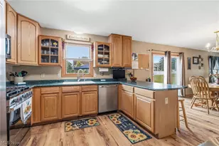 2245 Rio Grande Cir SE, Massillon, OH 44646 - Photo 11