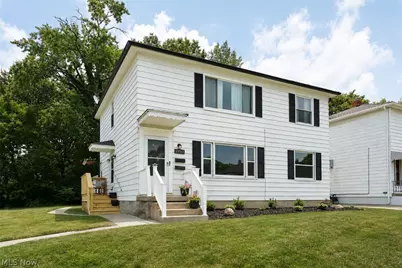 2497 21st Street, Cuyahoga Falls, OH 44223 - Photo 1