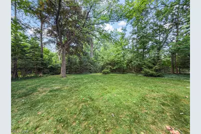 2990 E Belvoir Oval, Huber Heights, OH 44122 - Photo 17