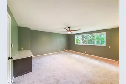 2990 E Belvoir Oval, Huber Heights, OH 44122 - Photo 11