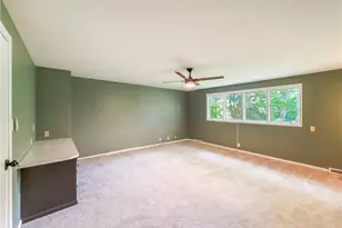 2990 E Belvoir Oval, Huber Heights, OH 44122 - Photo 11