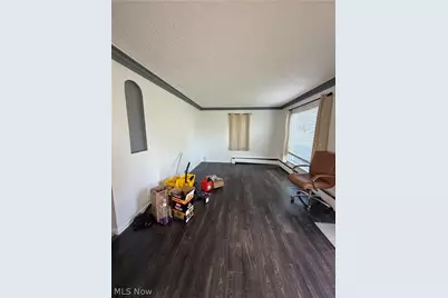 1703 E 300th Street, Wickliffe, OH 44092 - Photo 11