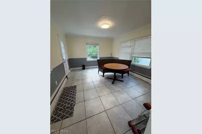 1703 E 300th Street, Wickliffe, OH 44092 - Photo 9