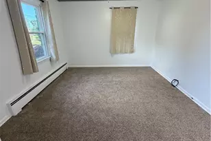 1703 E 300th St, Wickliffe, OH 44092 - Photo 11