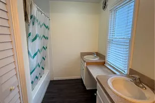 1703 E 300th St, Wickliffe, OH 44092 - Photo 15