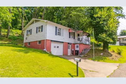 820 Mariann Drive, Martins Ferry, OH 43935 - Photo 23