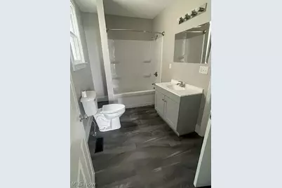 1006 Gaston Avenue, Cambridge, OH 43725 - Photo 11