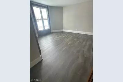 1006 Gaston Avenue, Cambridge, OH 43725 - Photo 9
