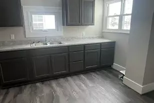1006 Gaston Ave, Cambridge, OH 43725 - Photo 5