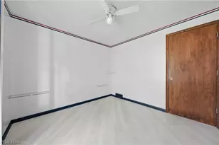 3064 Townsend St NW, Uniontown, OH 44685 - Photo 23