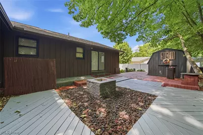 3064 Townsend Street NW, Uniontown, OH 44685 - Photo 39