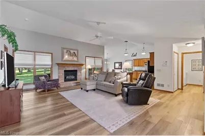 477 Catawba Drive, Wadsworth, OH 44281 - Photo 5